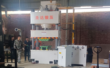 不銹鋼水箱加工設備有哪些？